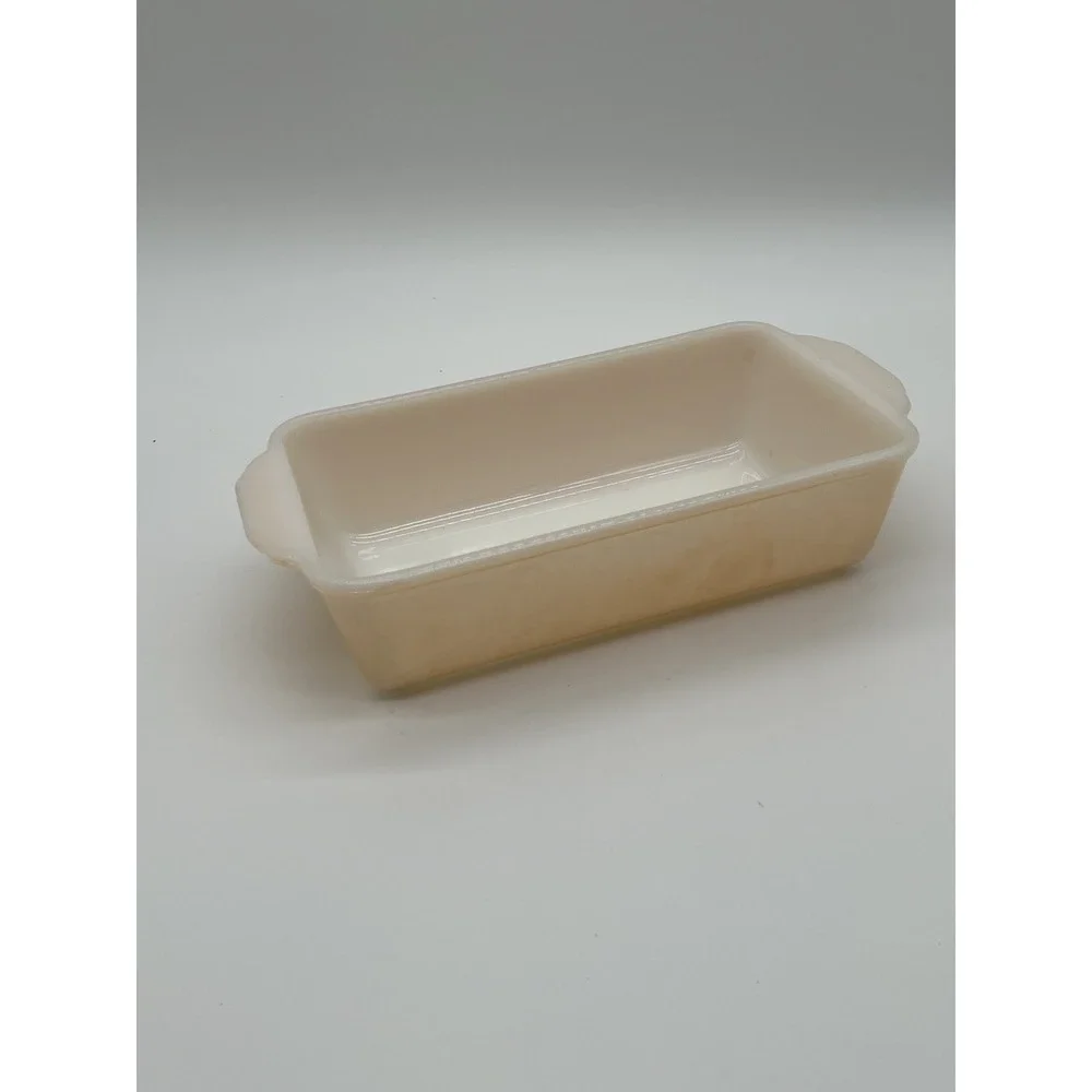 Vintage Fire King Loaf Pan 1 Qt Peach Luster‎ Milk Glass